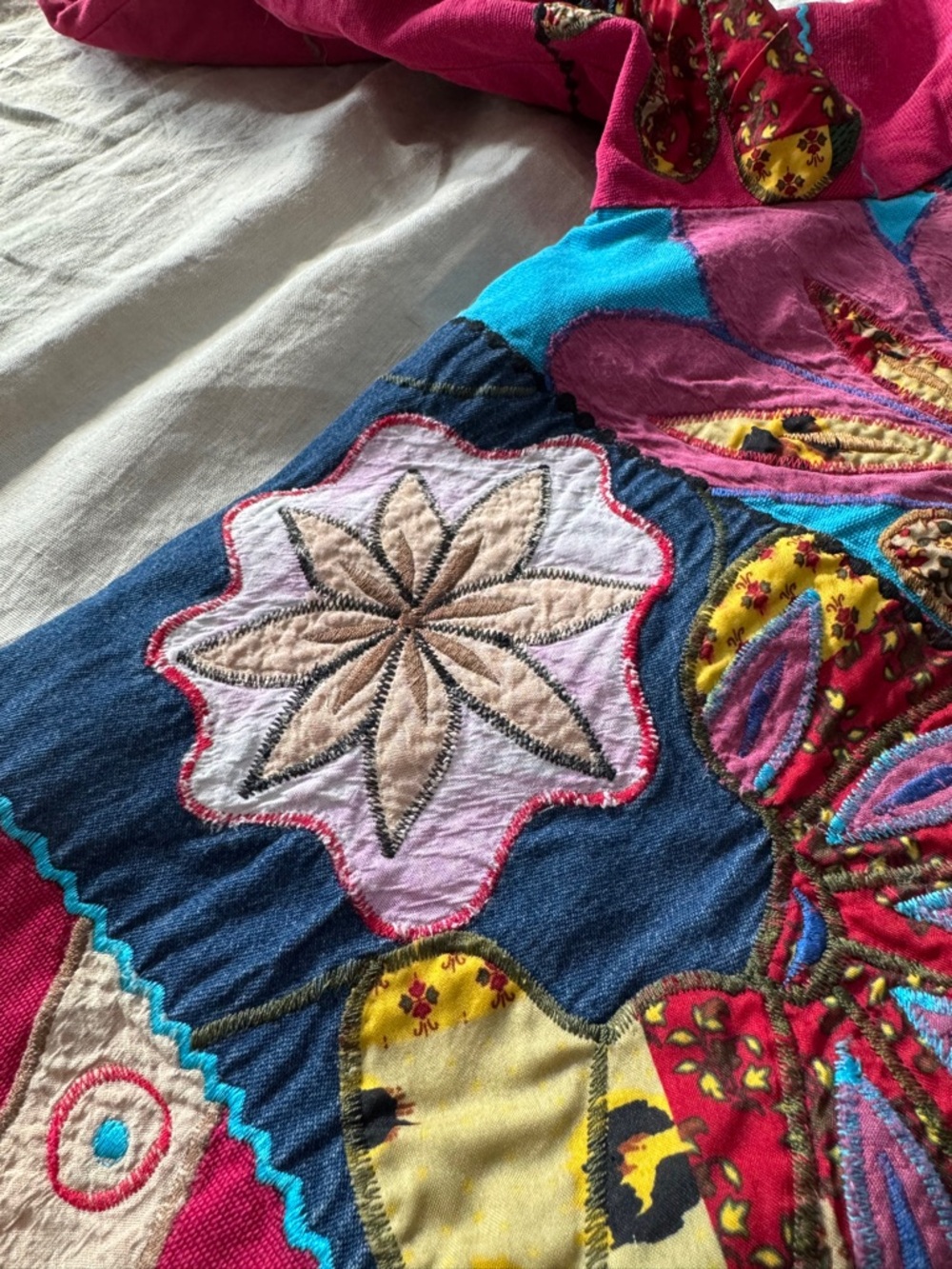 Vintage patchwork embroidered mixed media Jacket small - Picture 17 of 17